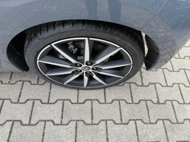 Toyota Yaris GR Hybride VVT-i