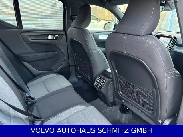 Volvo XC40 Dark Plus