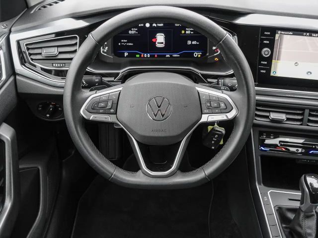 Volkswagen Polo 1.0 TSI DSG Style