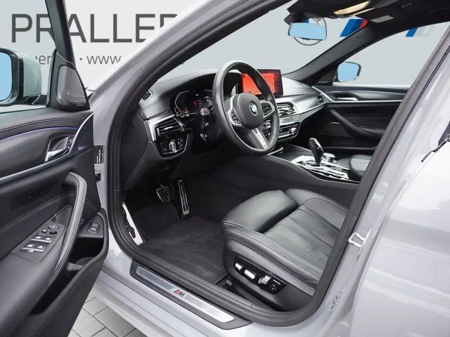 BMW 540 540d M-Sport Touring xDrive