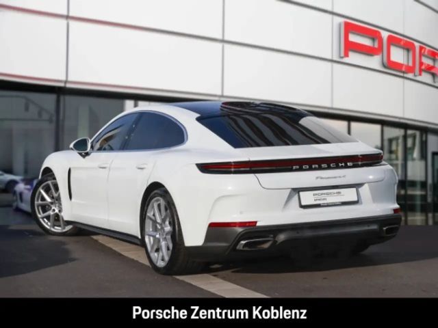 Porsche Panamera 4