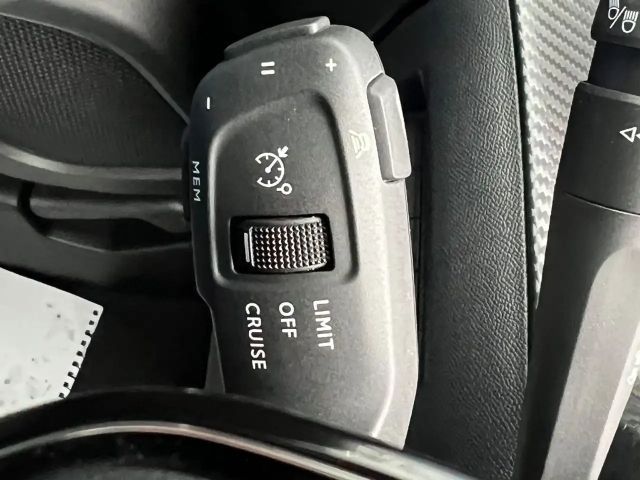 Peugeot E-2008 GT-Line