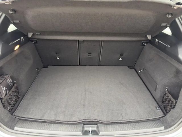 Mercedes-Benz B 180 Progressive