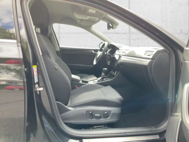 Skoda Superb 2.0 TDI Combi Style Style