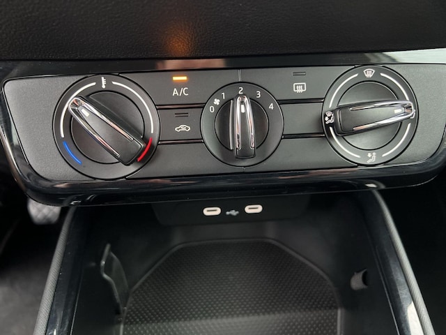 Skoda Fabia 1.0 TSI Selection