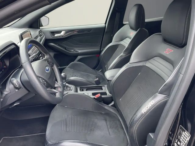 Ford Focus ST Line Wagon