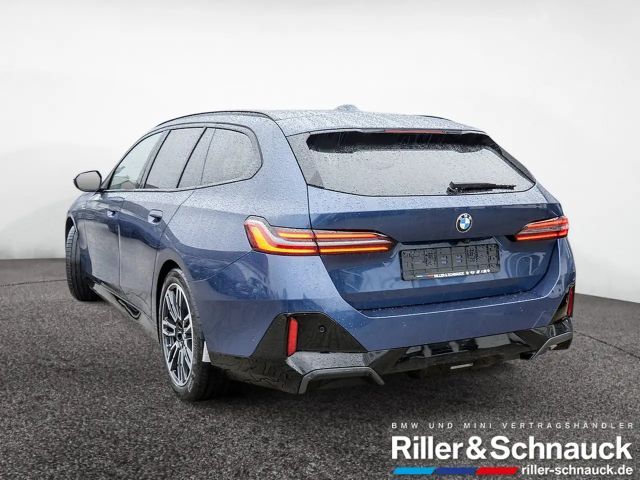 BMW 520 520d M-Sport Touring xDrive
