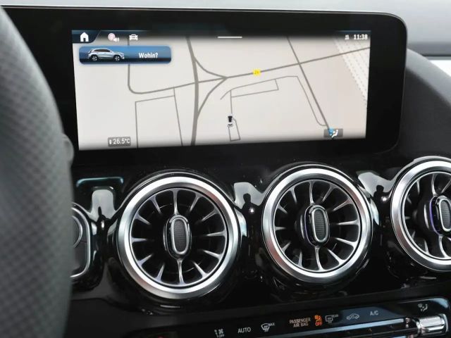 Mercedes-Benz GLA 200 AMG Line