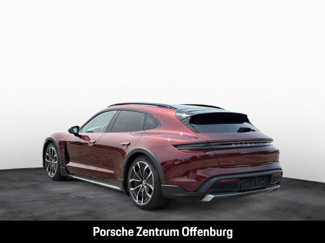 Porsche Taycan 4S Cross Turismo