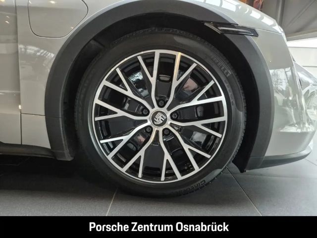 Porsche Taycan 4 Cross Turismo