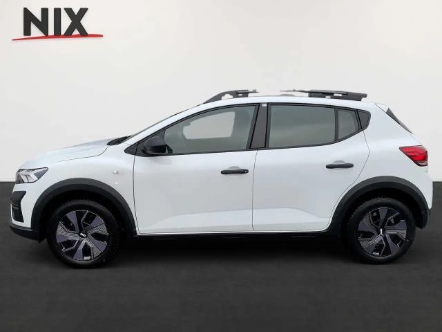 Dacia Sandero Essential Stepway TCe 90