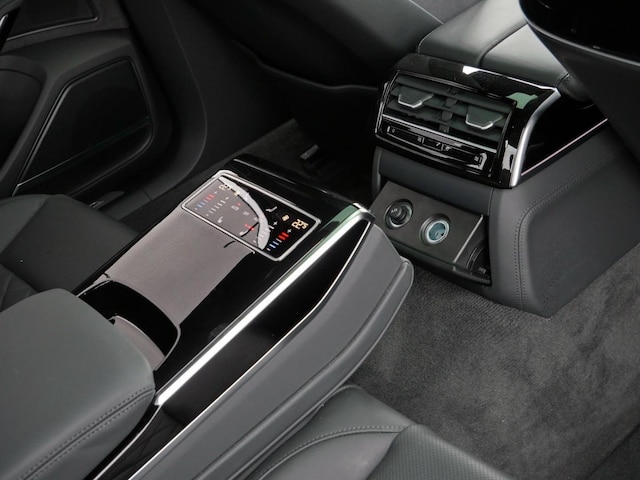 Audi A8 60 TFSI Hybride Quattro