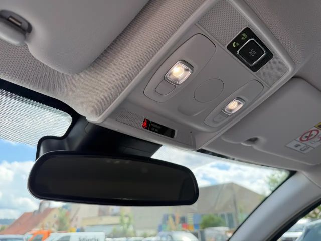 Renault Arkana E-Tech Hybrid Intens