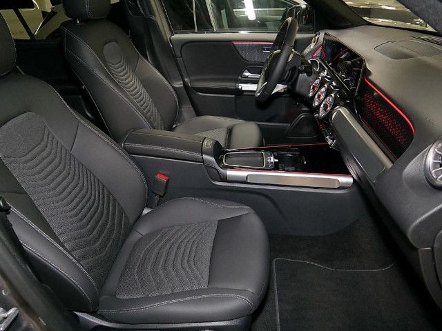 Mercedes-Benz GLB 200 GLB 200 d