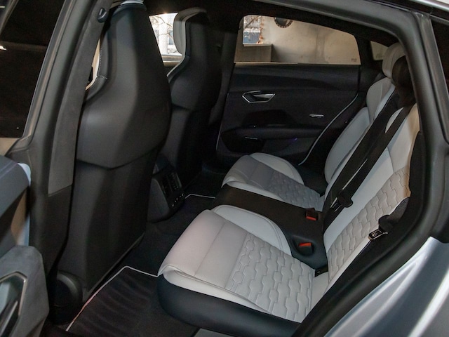 Audi RS e-tron GT Quattro