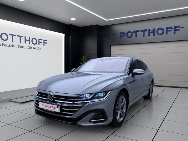 Volkswagen Arteon 2.0 TSI DSG R-Line