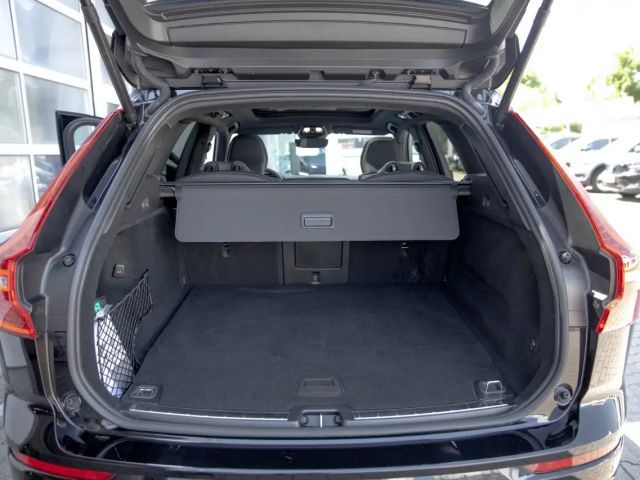 Volvo XC60 AWD Plus T8