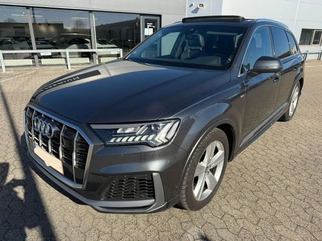 Audi Q7 55 TFSI S-Line