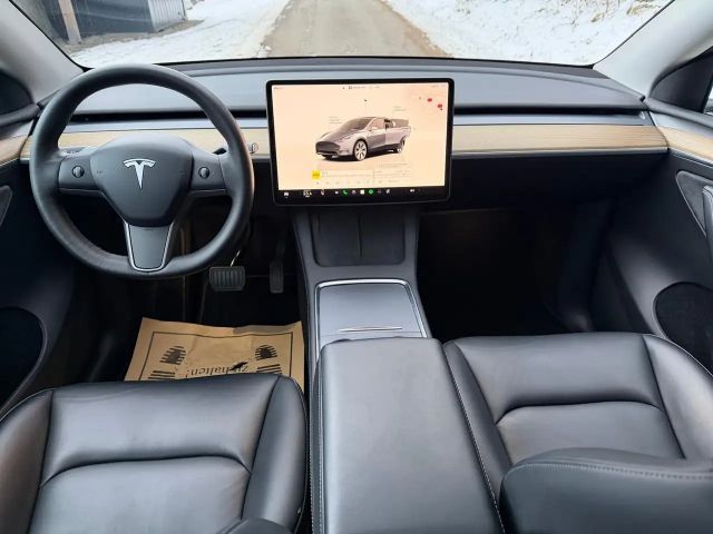 Tesla Model Y AWD Dual Motor Long Range