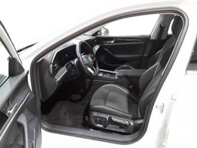 Volkswagen Passat 1.5 TSI Business DSG Variant