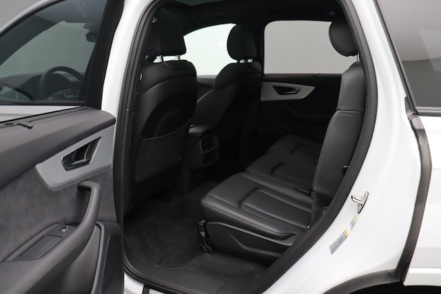 Audi Q7 55 TFSI Quattro S-Line