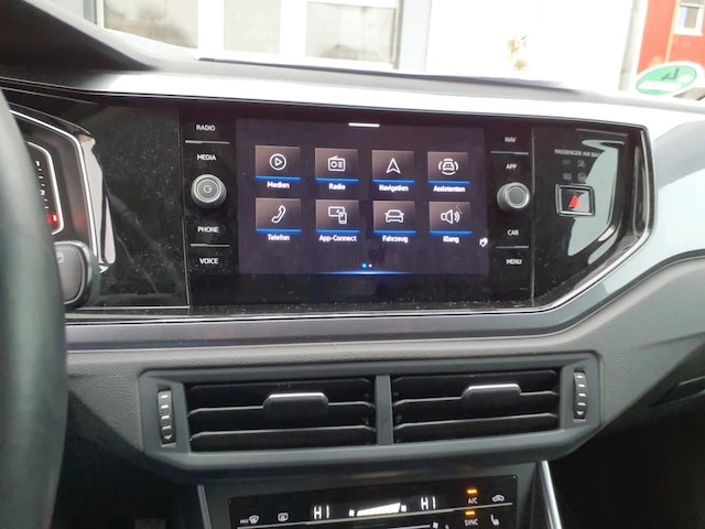 Volkswagen Polo 1.0 TSI DSG Style