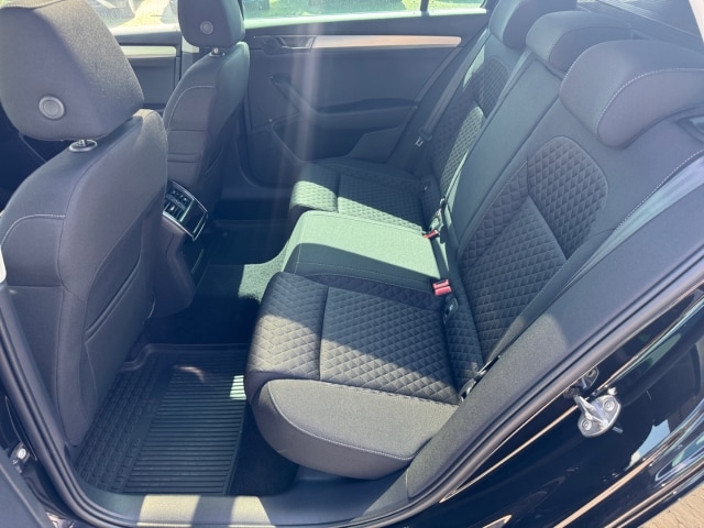 Skoda Superb Ambition Combi