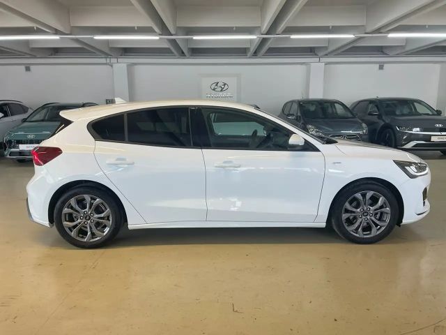 Ford Focus EcoBoost ST Line Style