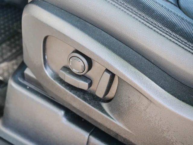 Land Rover Defender 110 AWD D300 Dynamic SE