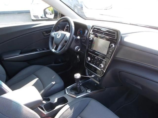 SsangYong Tivoli Amber 1.5T, Klima Kamera Tempomat PDC