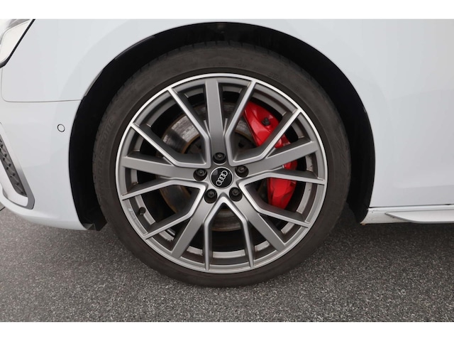 Audi S4 Avant Quattro