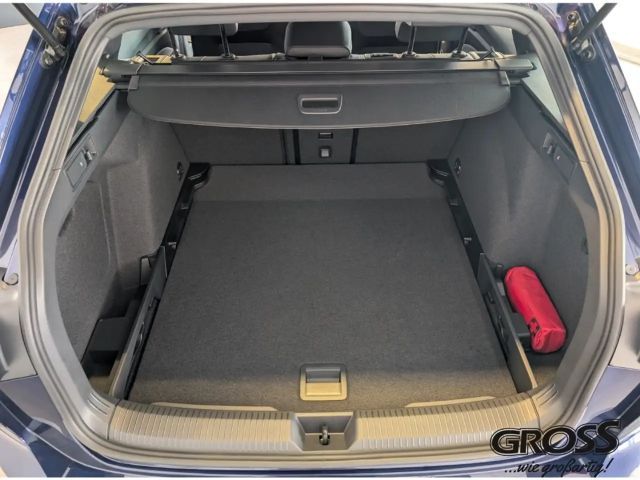 Volkswagen Golf Golf VIII R-Line Variant