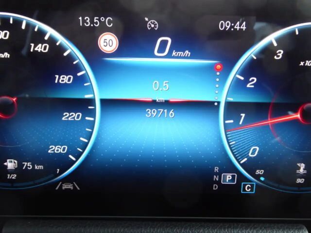 Mercedes-Benz GLA 200 AMG Line