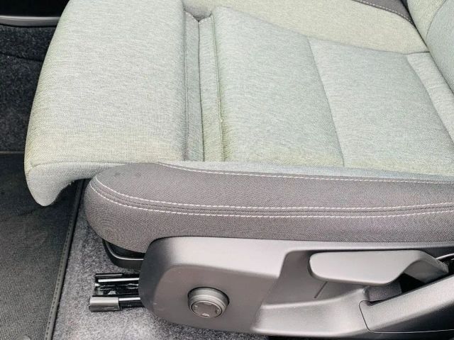 Volvo XC40 B3 B Aut. Navi 360° PILOT BLIS ACC PIXEL