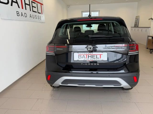 Volkswagen T-Cross 4Me TSI