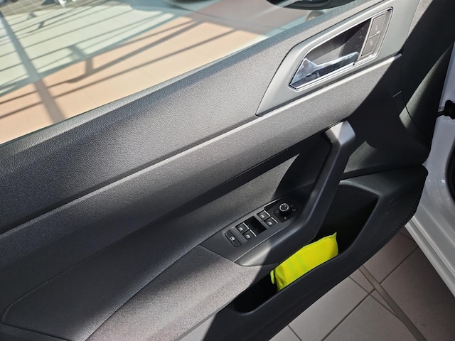 Volkswagen Taigo 1.0 TSI DSG R-Line