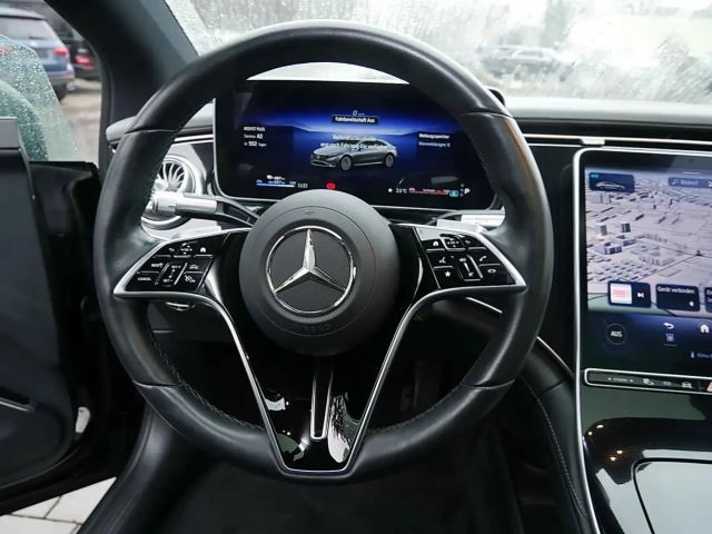 Mercedes-Benz EQS Electric Art Sedan