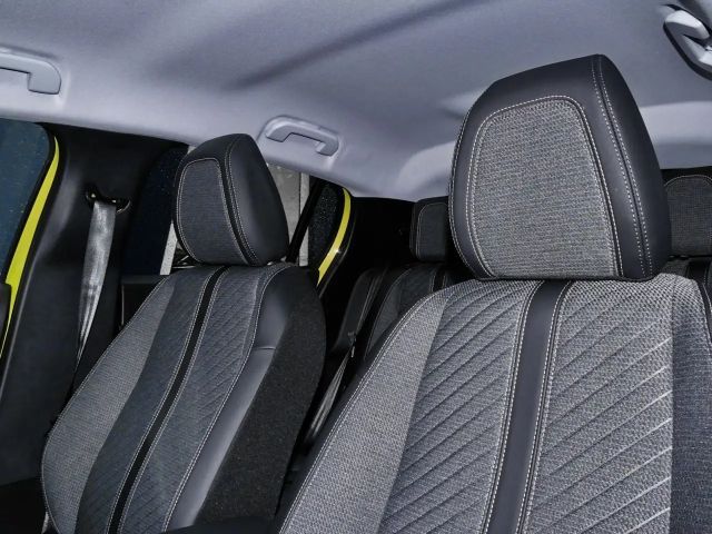 Peugeot 208 Allure Pack