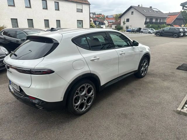 Alfa Romeo Tonale AWD Hybrid Veloce