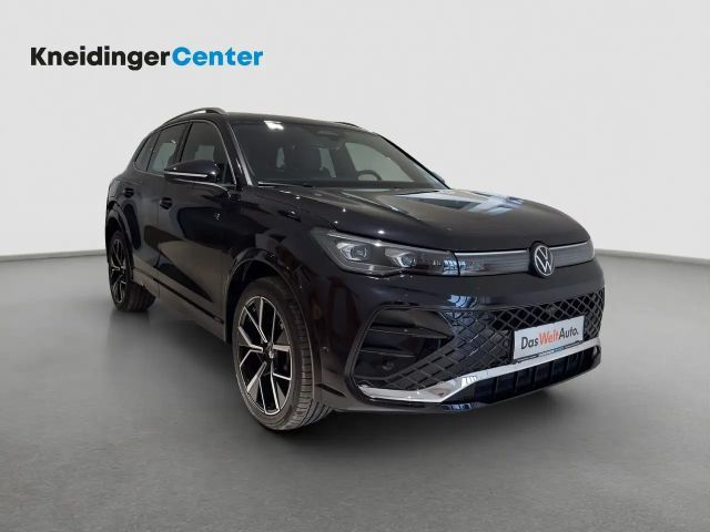 Volkswagen Tiguan 4Motion DSG R-Line