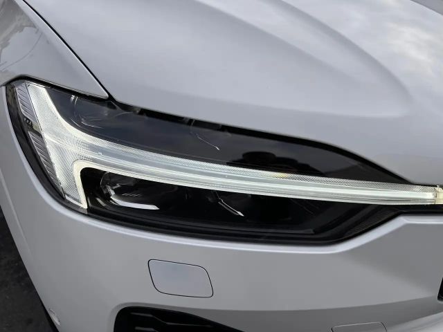 Volvo XC60 AWD Dark T8 Ultimate