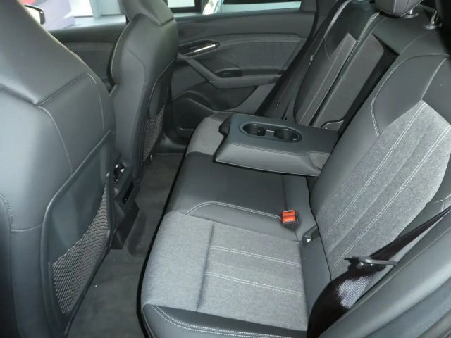 Audi Q6 e-tron Quattro