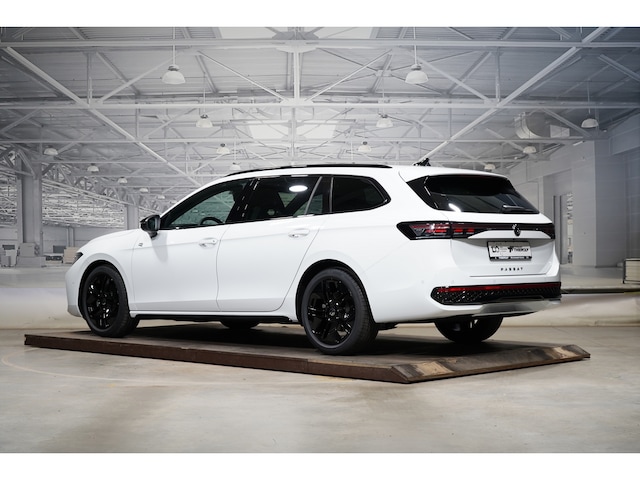 Volkswagen Passat 2.0 TDI DSG R-Line Style