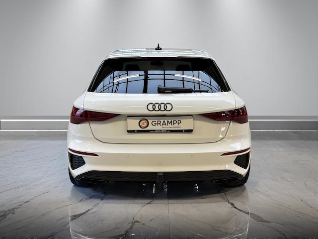 Audi A3 35 TFSI S-Line Sportback