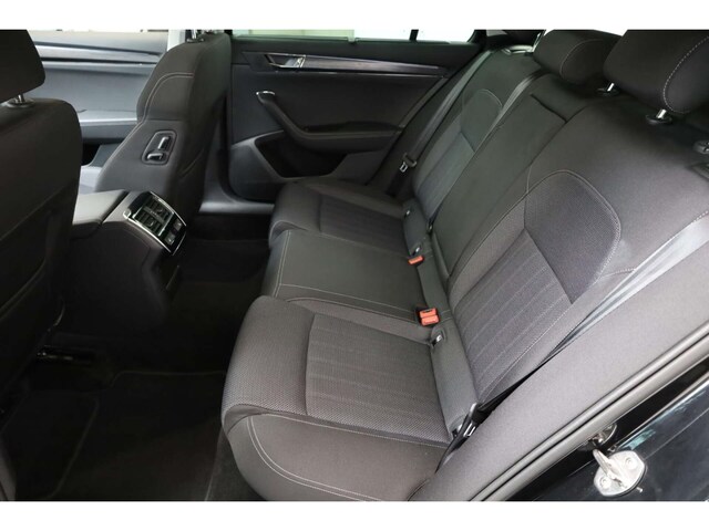 Skoda Superb 2.0 TDI Combi Style Style
