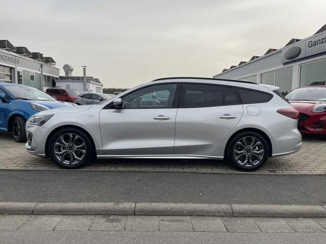 Ford Focus ST Line Wagon