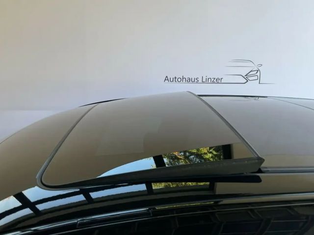 BMW 120 120d Sedan xDrive