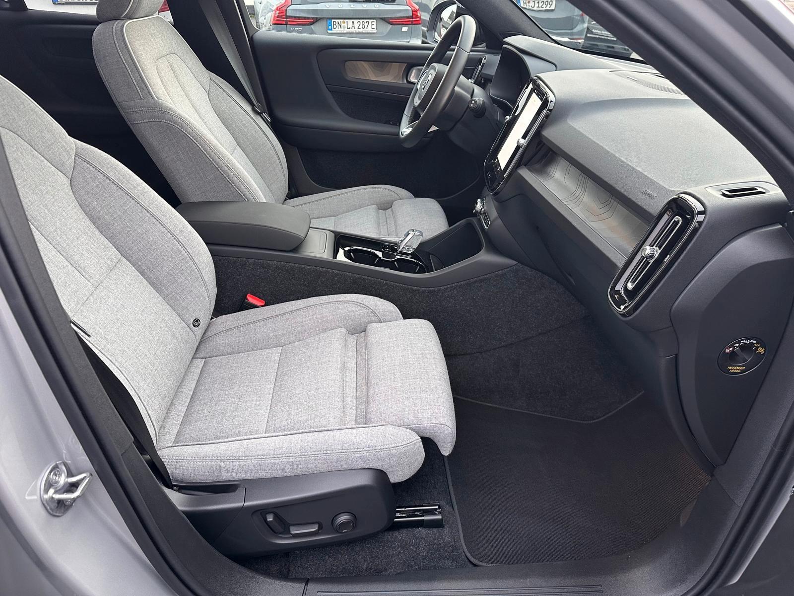 Volvo EX40 Achterwielaandrijving Ultra