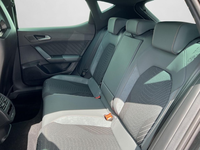 Cupra Leon 2.0 TSI DSG VZ