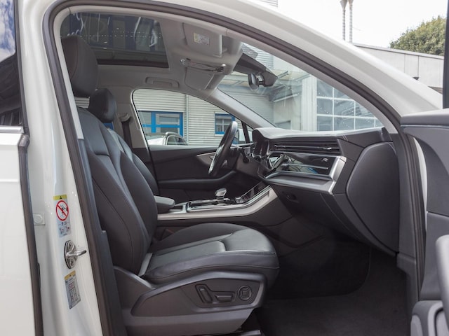 Audi Q7 50 TDI Quattro S-Line